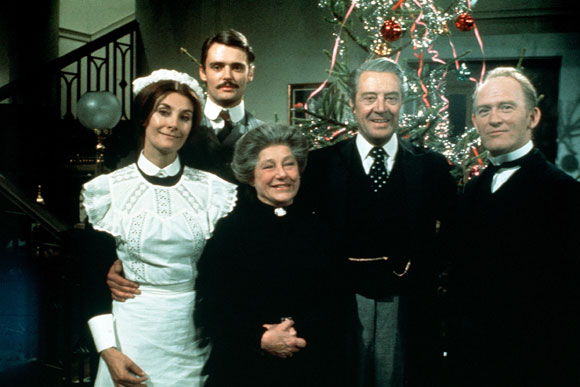 580x387_upstairsdownstairs