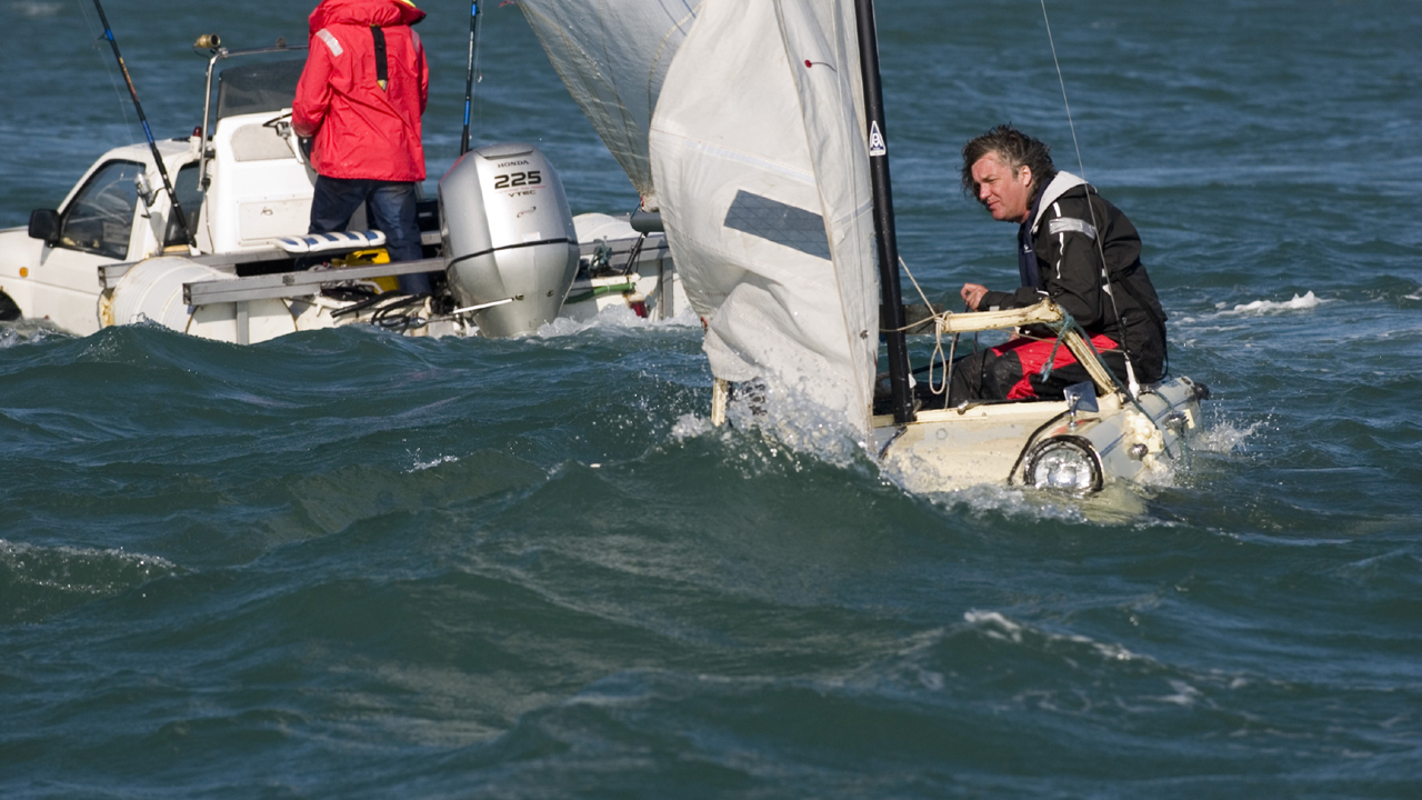 Jeremy and James deal with choppy water