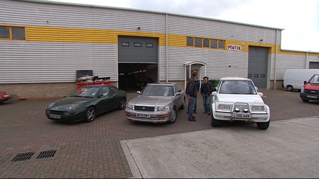 Jeremy, Richard and James survey the clunkers