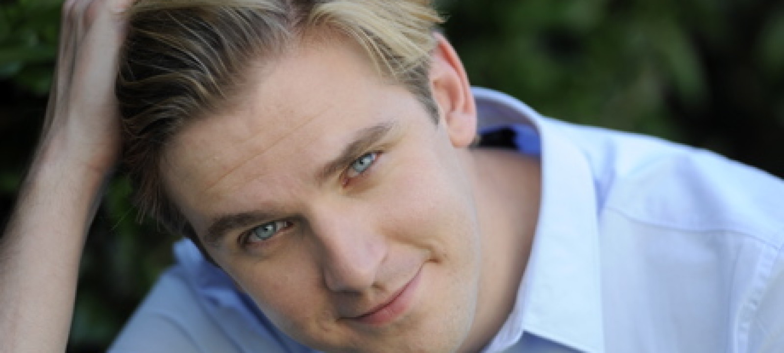 Dan Stevens dracula