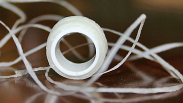 Floss, 460×300