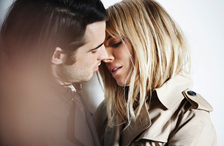 Here's the shot sans handbag. (Burberry)