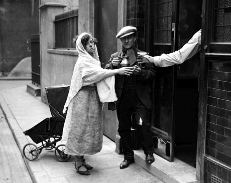 Snapshot: 21 Photos of 1920s London | Anglophenia | BBC America