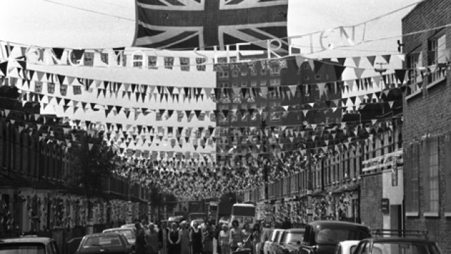 Great Britain London Queen Elizabeth II Silver Jubilee