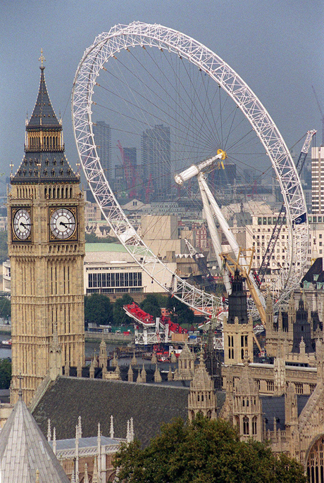 Snapshot: 16 Photos of 1990s London | Anglophenia | BBC America