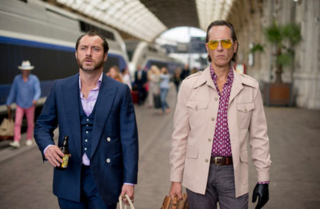 Jude Law and Richard E Grant in 'Don Hemingway'