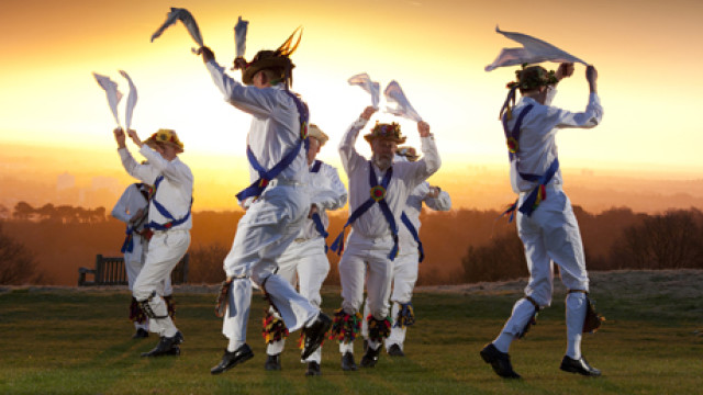 460x300_morrisdancers