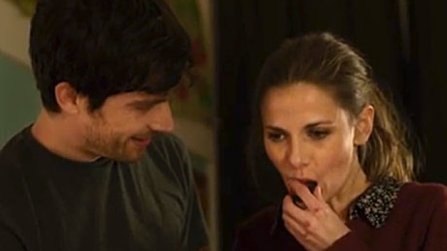 Nico Rogner and Louise Brealey in ‘Delicious’