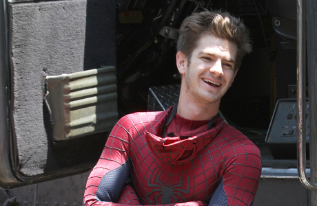 andrew garfield gay spiderman