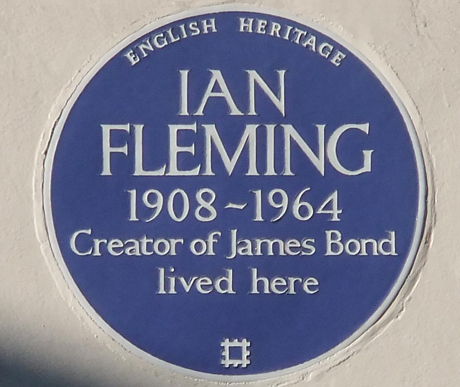Ian Fleming, Plaque, 22 Ebury Street, WIKI
