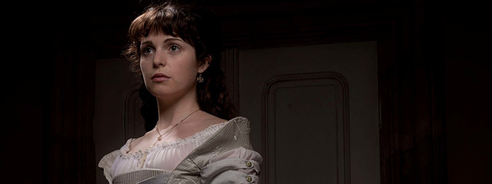Musketeers_Constance-bio