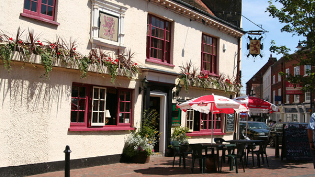 612x344_british_pub
