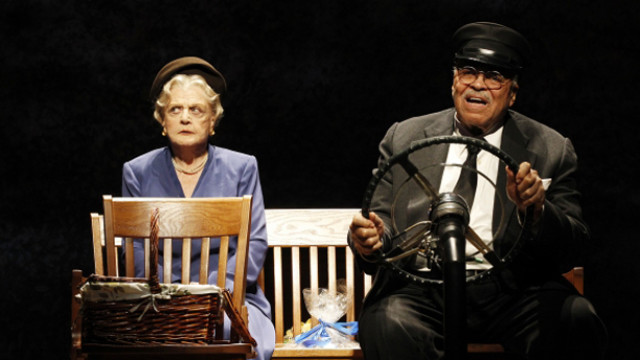 Driving Miss Daisy, FEATURE