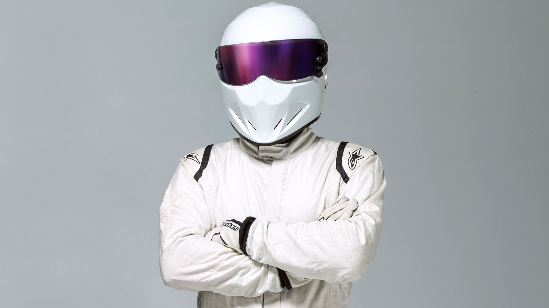 Стиг андерсон. Стиг. Stig из Top Gear. Гонщик Стиг. Гонщик топ Гир Стиг.