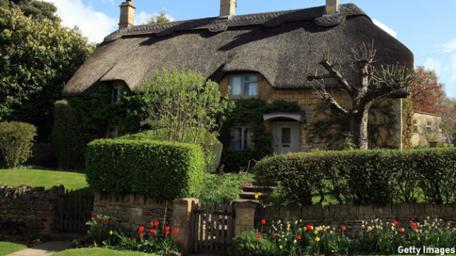 A thatched cottage
