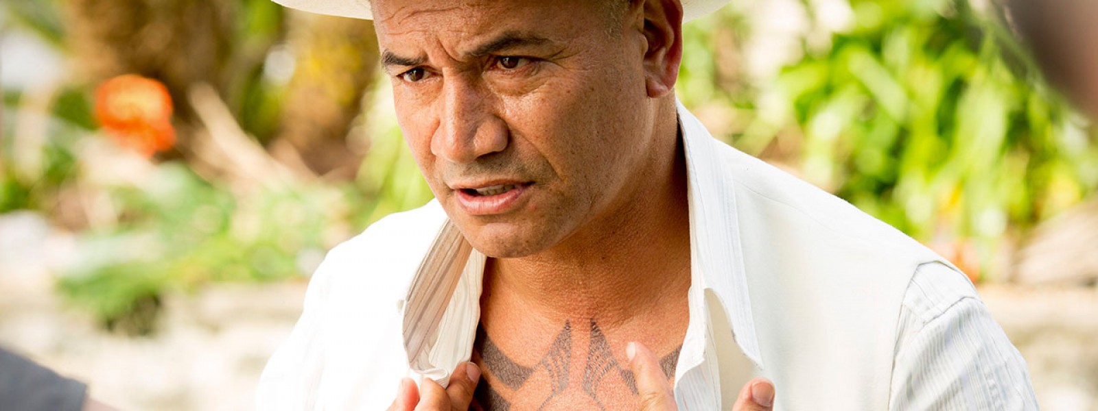 Tatau-Anaru-bio