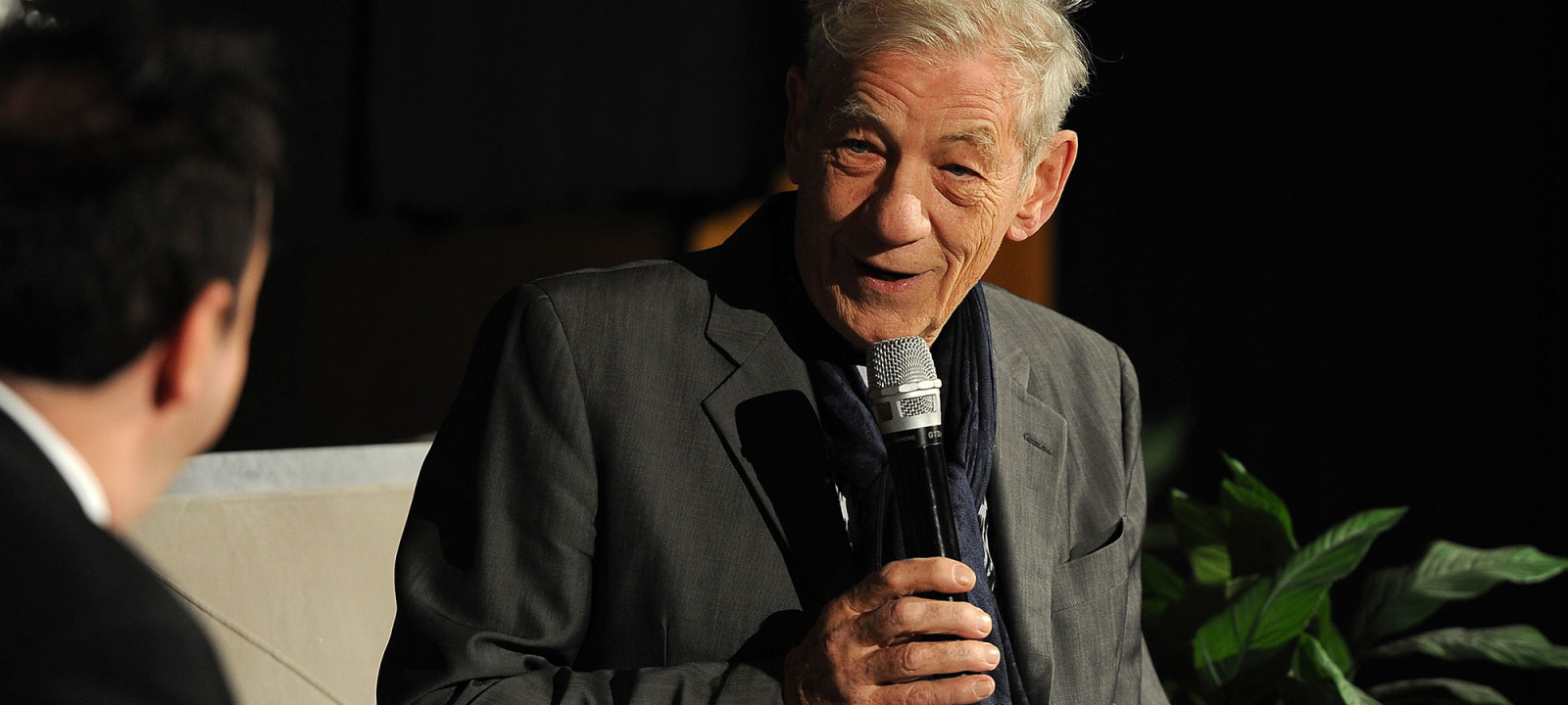 Watch Sir Ian Mckellen Impersonates Dame Maggie Smith Anglophenia Bbc America