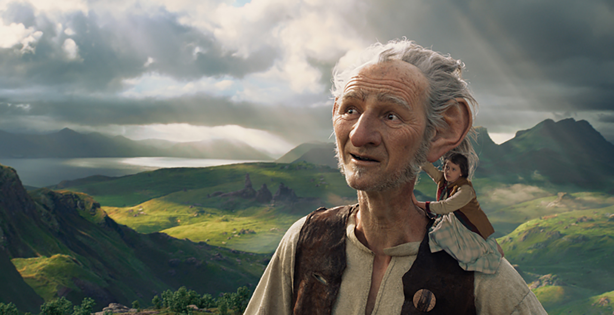 Watch The Bfg Introduces Himself In New Trailer Anglophenia