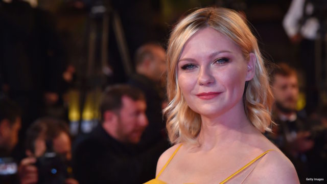 US actress and member of the Jury Kirsten Dunst poses as she arrives on May 20, 2016 for the screening of the film “The Neon Demon” at the 69th Cannes Film Festival in Cannes, southern France. / AFP / LOIC VENANCE