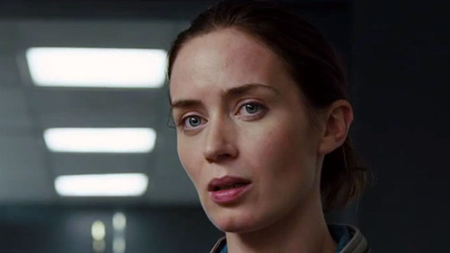 anglo_2000x1125_emilyblunt_sicario