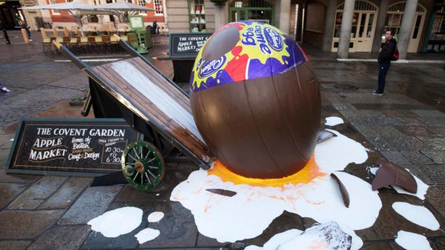 giant creme egg