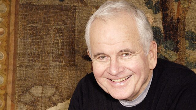 Sir Ian Holm
