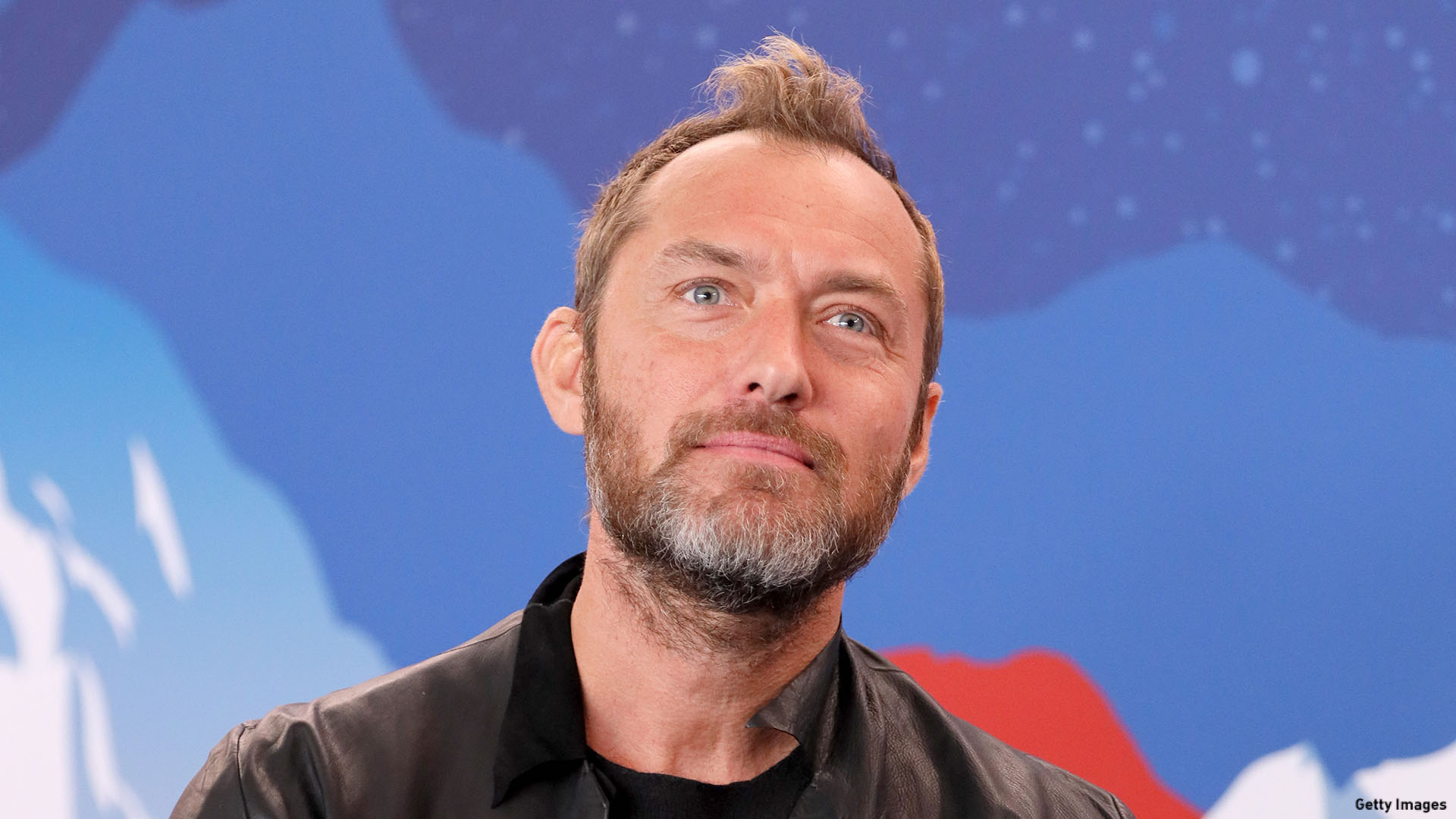 jude law 2022 hair