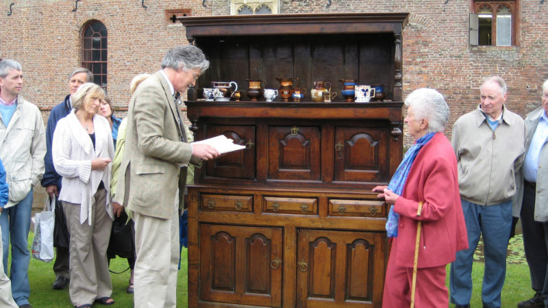 Antiques_UK_3124_042321_big