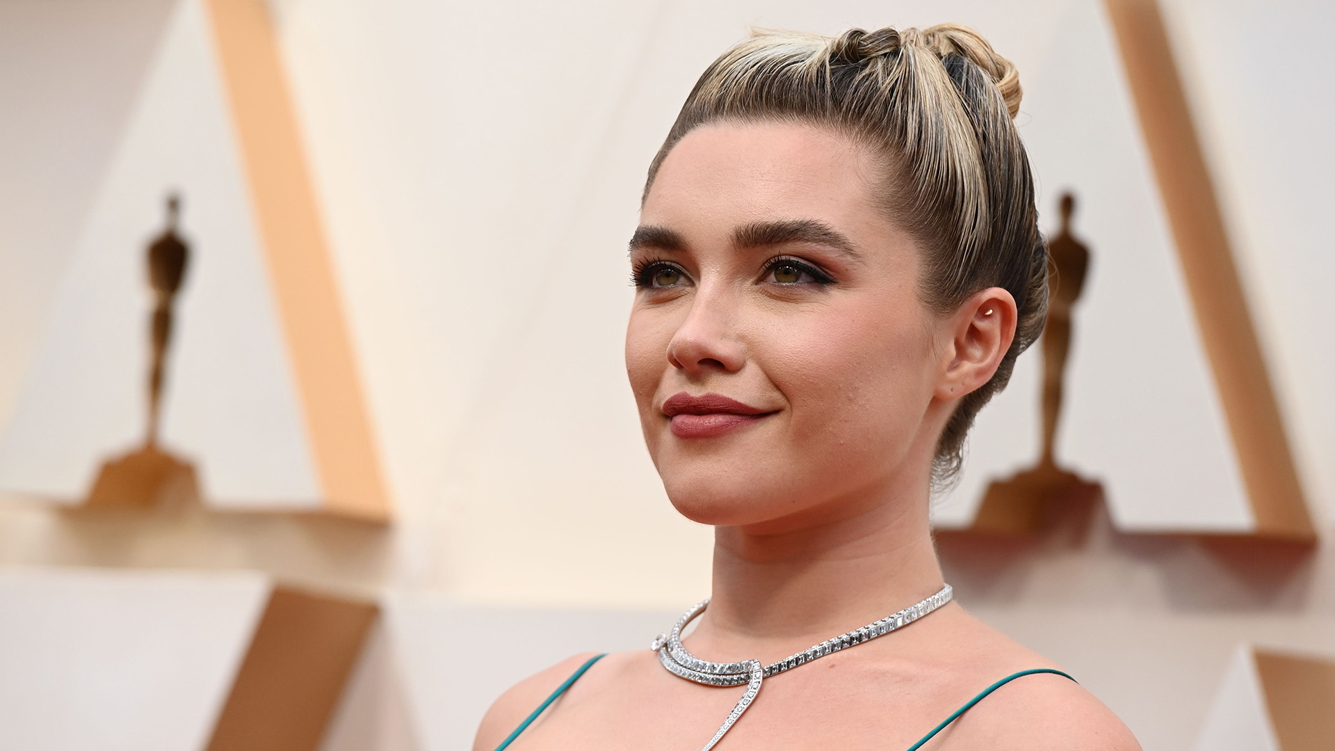 Florence Pugh Is Set to Star as a 19th Century Nurse in 'The Wonder' | Anglophenia - Vimarsana News