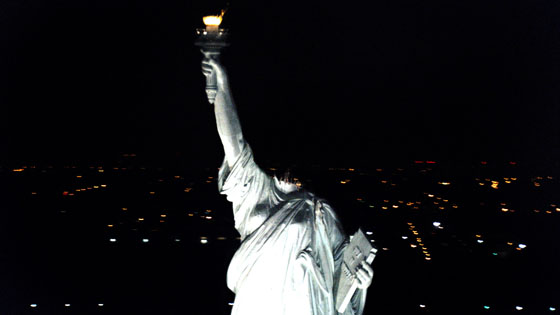 Should You Add <I>Cloverfield</i> to Your DVD Collection?