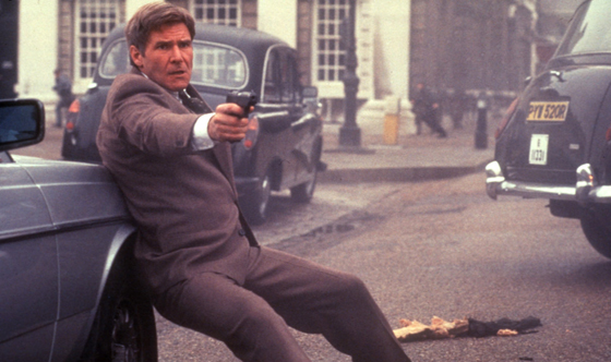 A <i>Patriot Games</i> Accident Paves the Way for Sean Bean’s Future