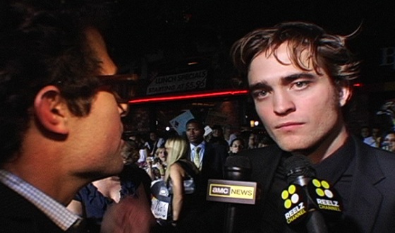 Robert Pattinson Says <i>Twilight</i> Won’t Cater to Lowest Common Denominator (as Fans Scream)