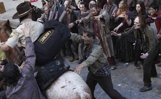 <em>THR</em> Calls Zombies the New Vampires, New Trailers Haunt <em>MTV</em>