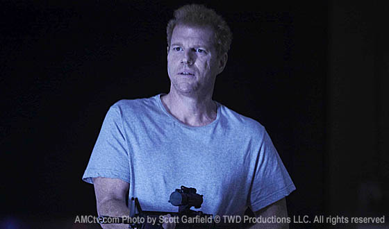 Q&A – Noah Emmerich (Dr. Edwin Jenner)