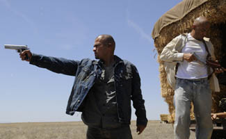 <em>TV.com</em> Praises Season 3; <em>Daemon’s TV</em> Applauds Dean Norris