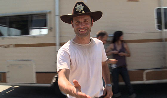 Video – Behind the Scenes of the First Day of Filming Season 2