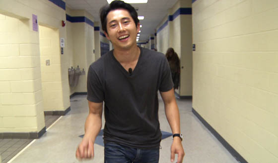 Video – Steven Yeun Welcomes Fans to San Diego Comic-Con 2011