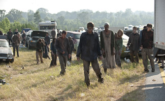 <em>The Walking Dead</em> Season 2 Kicks Off With an Extra Half-Hour of Zombie Drama