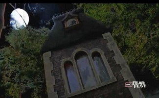 Video – <em>American Haunters</em> Showcases America’s Scariest Haunted House for AMC FEARFEST