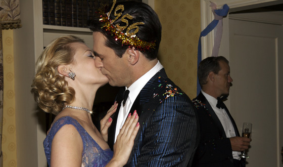 Happy New Year! <em>Mad Men</em>‘s Most Memorable Kisses