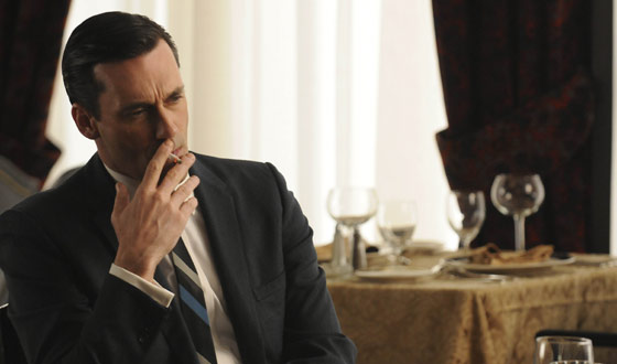 <em>Mad Men</em> Snags Fourth PGA Nomination; Hamm Featured in <em>EW</em>‘s Entertainers of the Year Issue