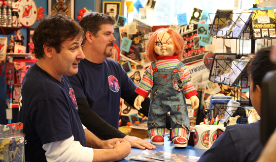 Video – <em>Comic Book Men</em> Series Premiere Now Online