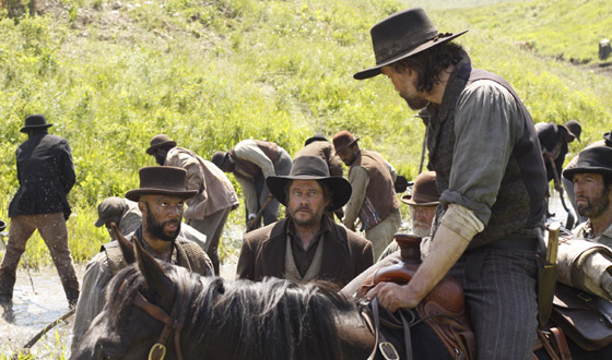 Anson Mount Talks Emmys With <em>Gold Derby</em>; <em>Chicago Tribune</em> Interviews Common