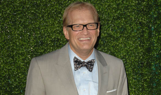 Drew Carey Joins <em>The Walking Dead</em>‘s Executive Producers on <em>Talking Dead</em> Special This Sunday