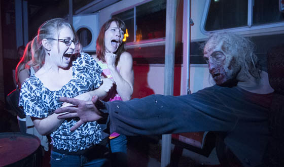 Photos – <em>The Walking Dead</em> Halloween Horror Nights at Universal Studios