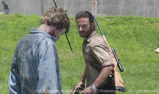 The Cast and Producers of AMC’s <em>The Walking Dead</em> Invade New York Comic Con