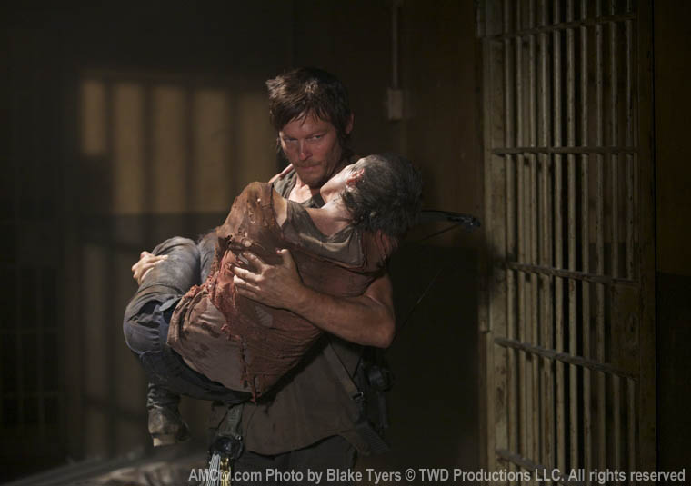 Daryl Dixon (Norman Reedus) and Carol Peletier (Melissa McBride) in Episode 6 of The Walking Dead