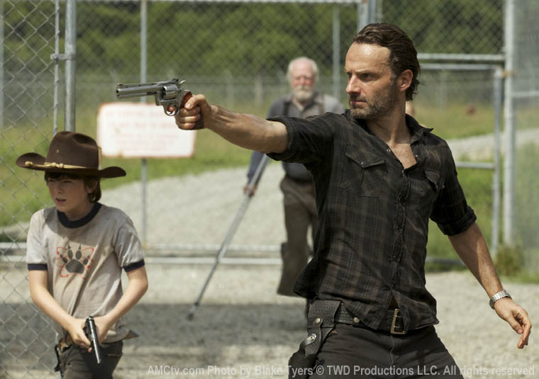 Carl Grimes (Chandler Riggs), Hershel Greene (Scott Wilson) and Rick Grimes (Andrew Lincoln) in Episode 7 of The Walking Dead