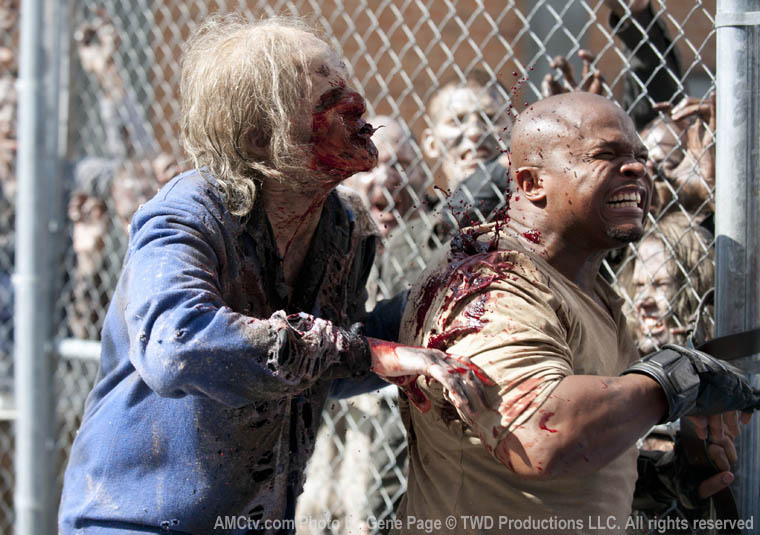 T-Dog (IronE Singleton) in Episode 4 of The Walking Dead