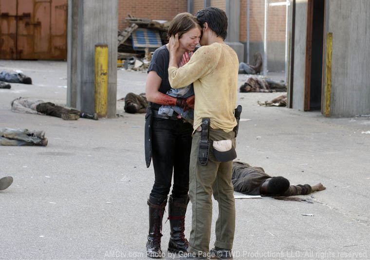 Maggie Greene (Lauren Cohan) and Glenn Rhee (Steven Yeun) in Episode 4 of The Walking Dead